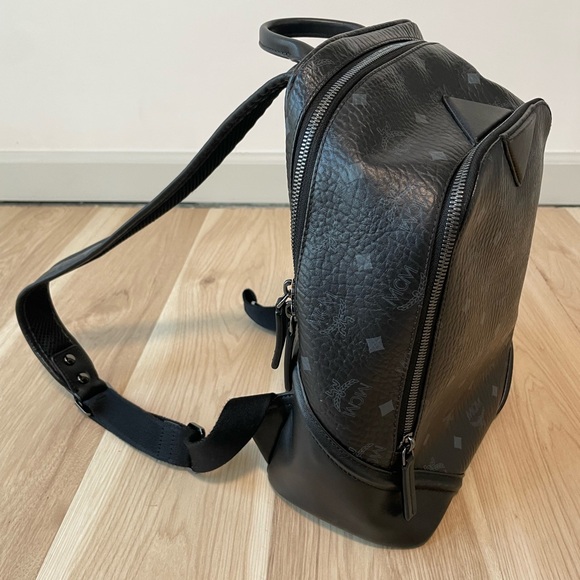 MCM Black Textured Women's Backpack - Picture 4 of 10